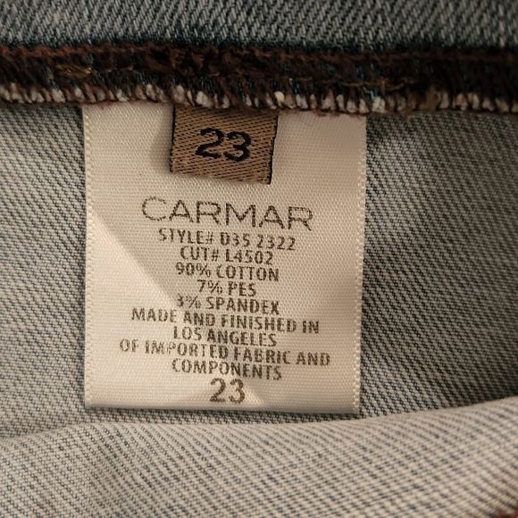 Light wash Carmar jean skirt with zip down sides size 23 - Picture 2 of 8